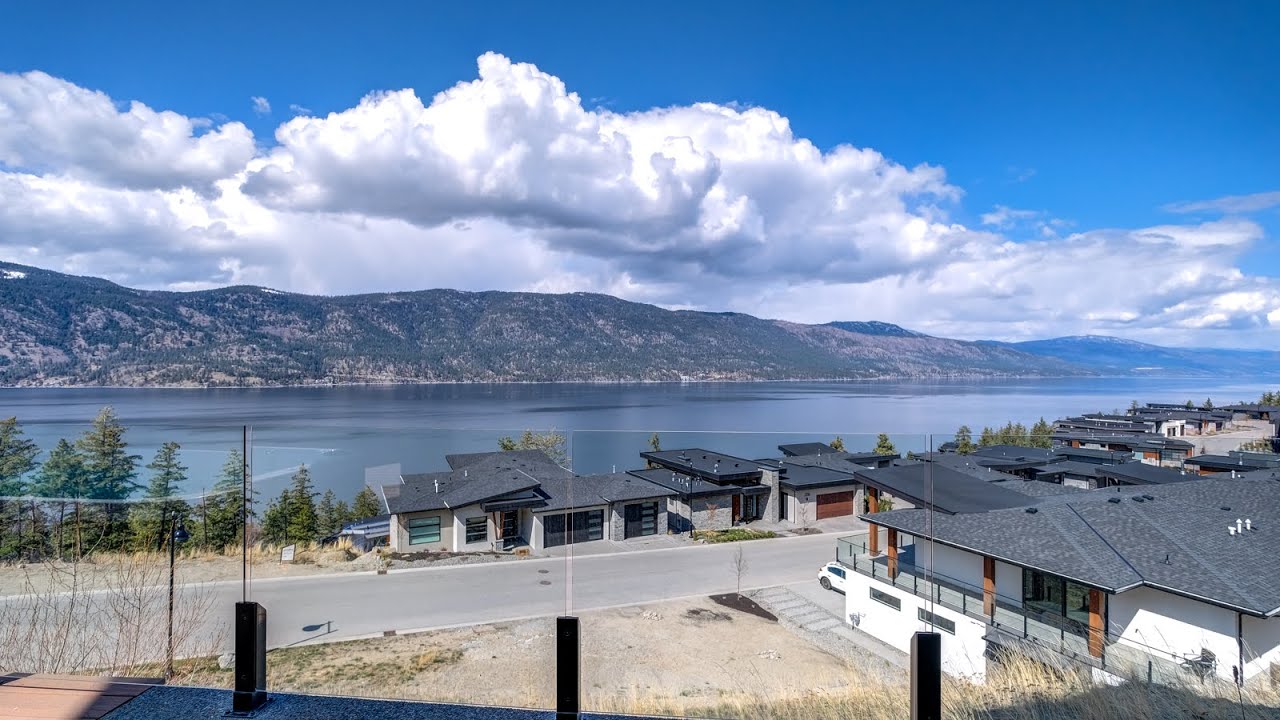 3522 McKinley Beach in Beautiful Kelowna British Columbia