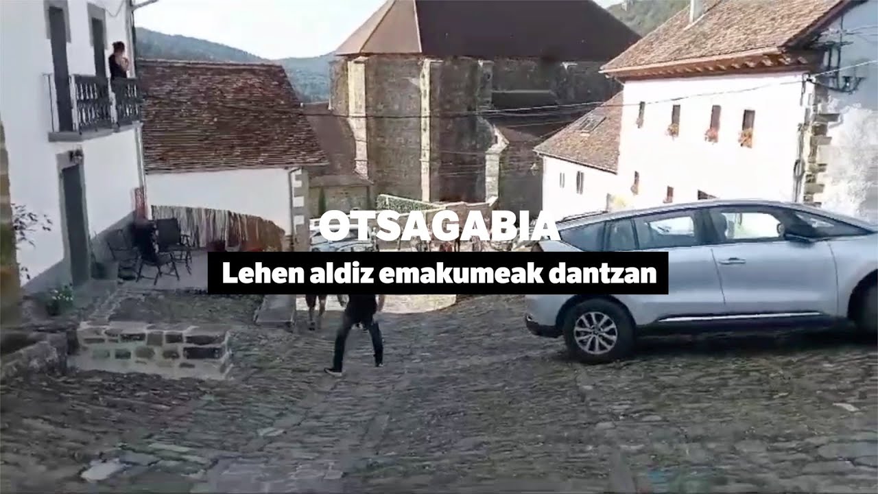 Otsagabia: lehen aldiz emakumeak dantzan