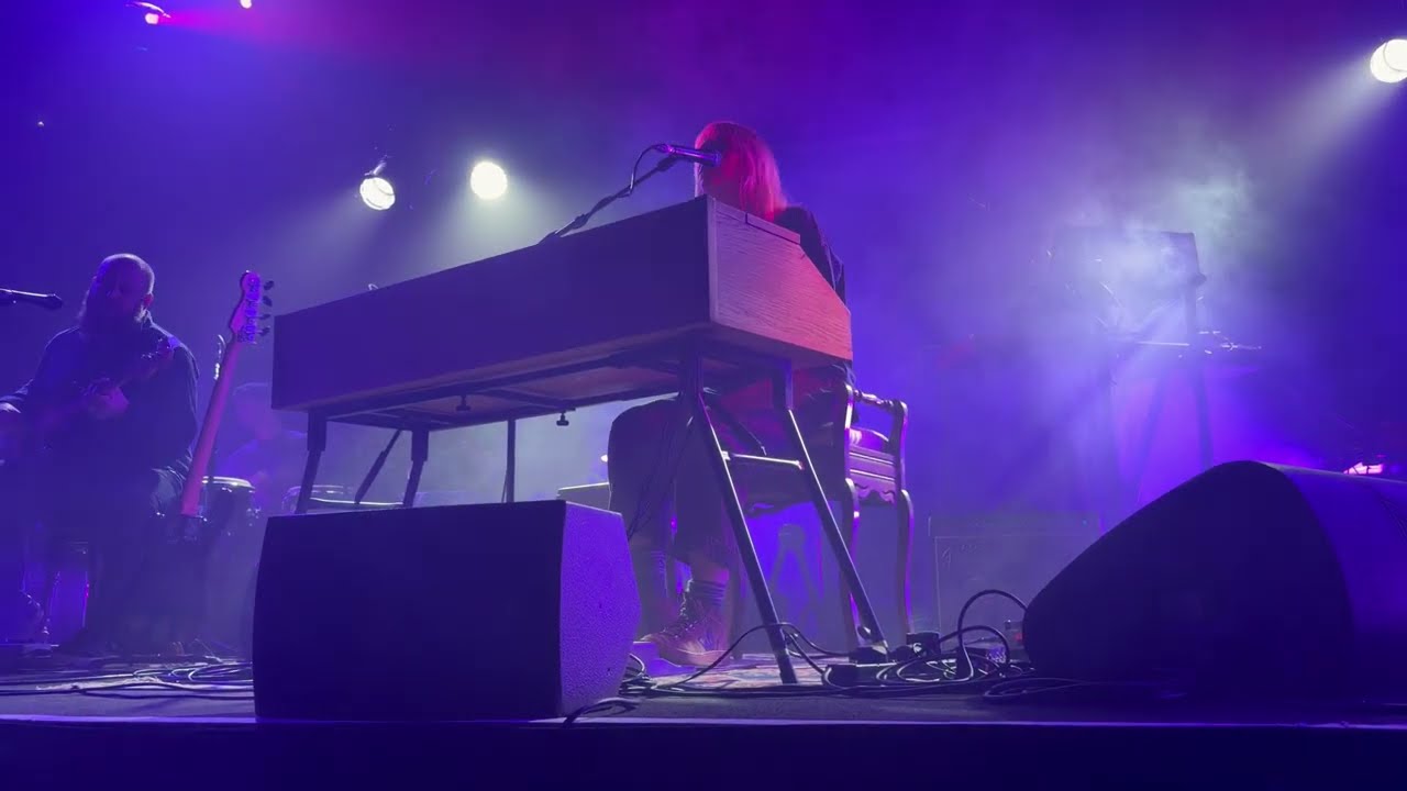 Lucy Rose - Light As Grass LIVE 04/02/26 Union Chapel London 4K