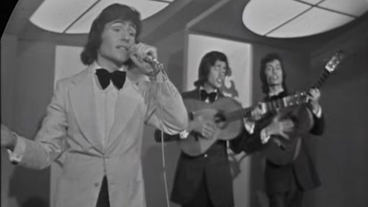 Rumba Tres - El Tururu (1973) (En Directo) - Rumba Tres.