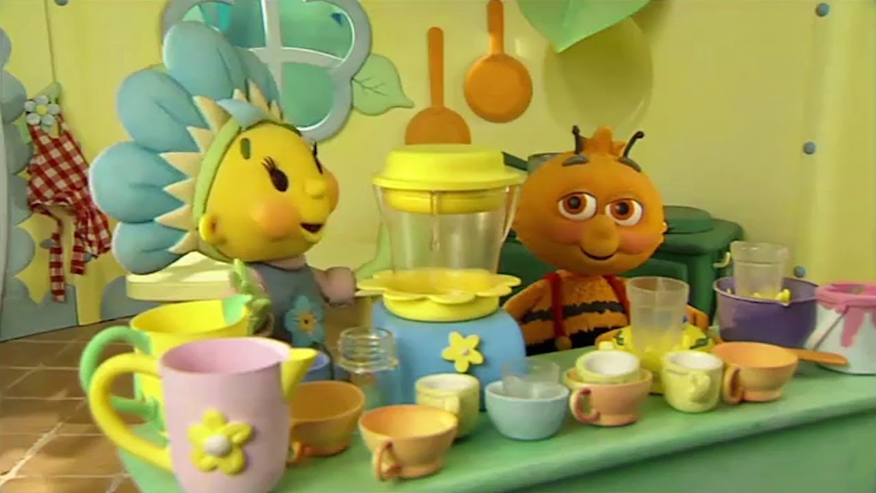 Fifi and The Flowertots | Primrose Perfume Pong | Cartoon For Children 🌻