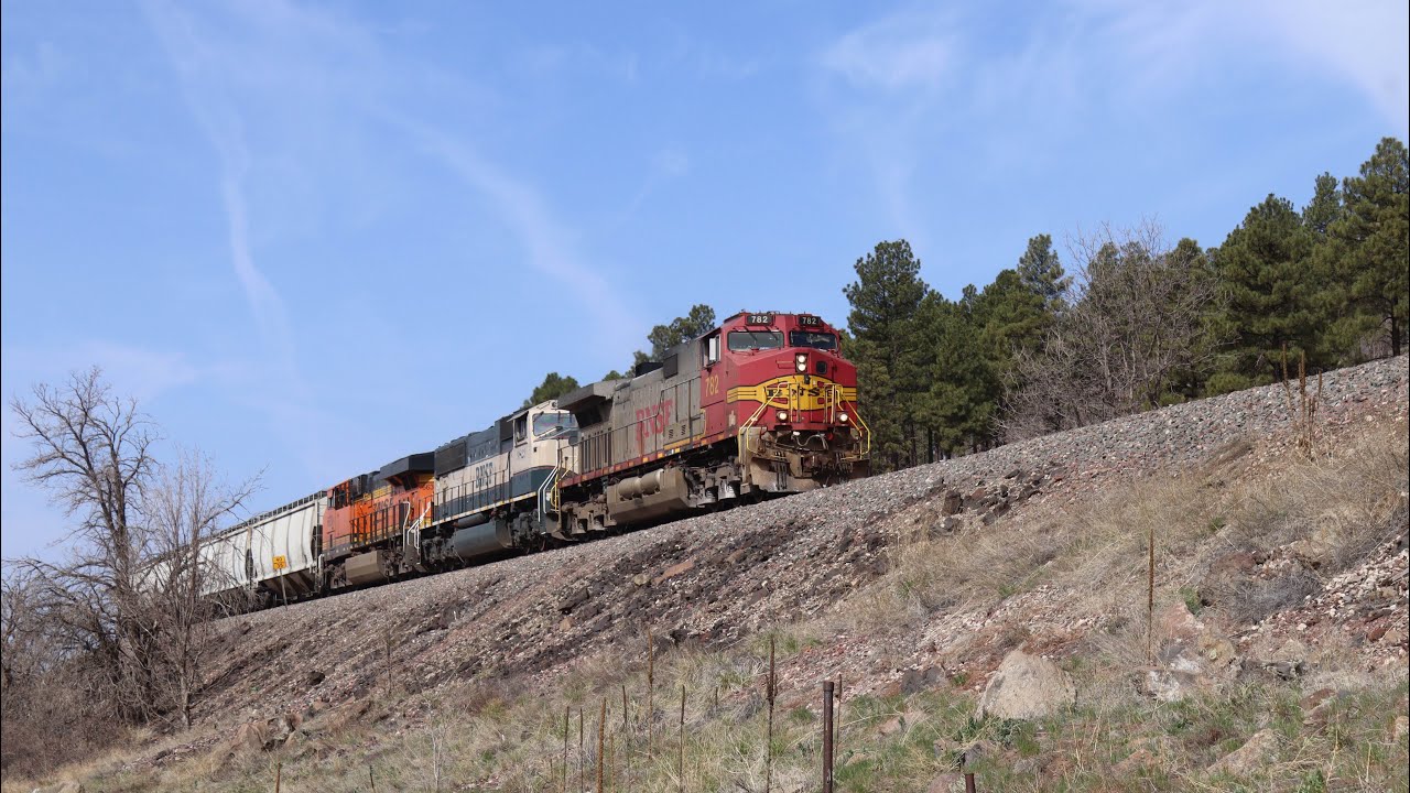 04/26/2022 Railfanning Flagstaff Feat. BNSF 782 on point w/ Exec MAC, Local, CP, CN, NS Lead & More!