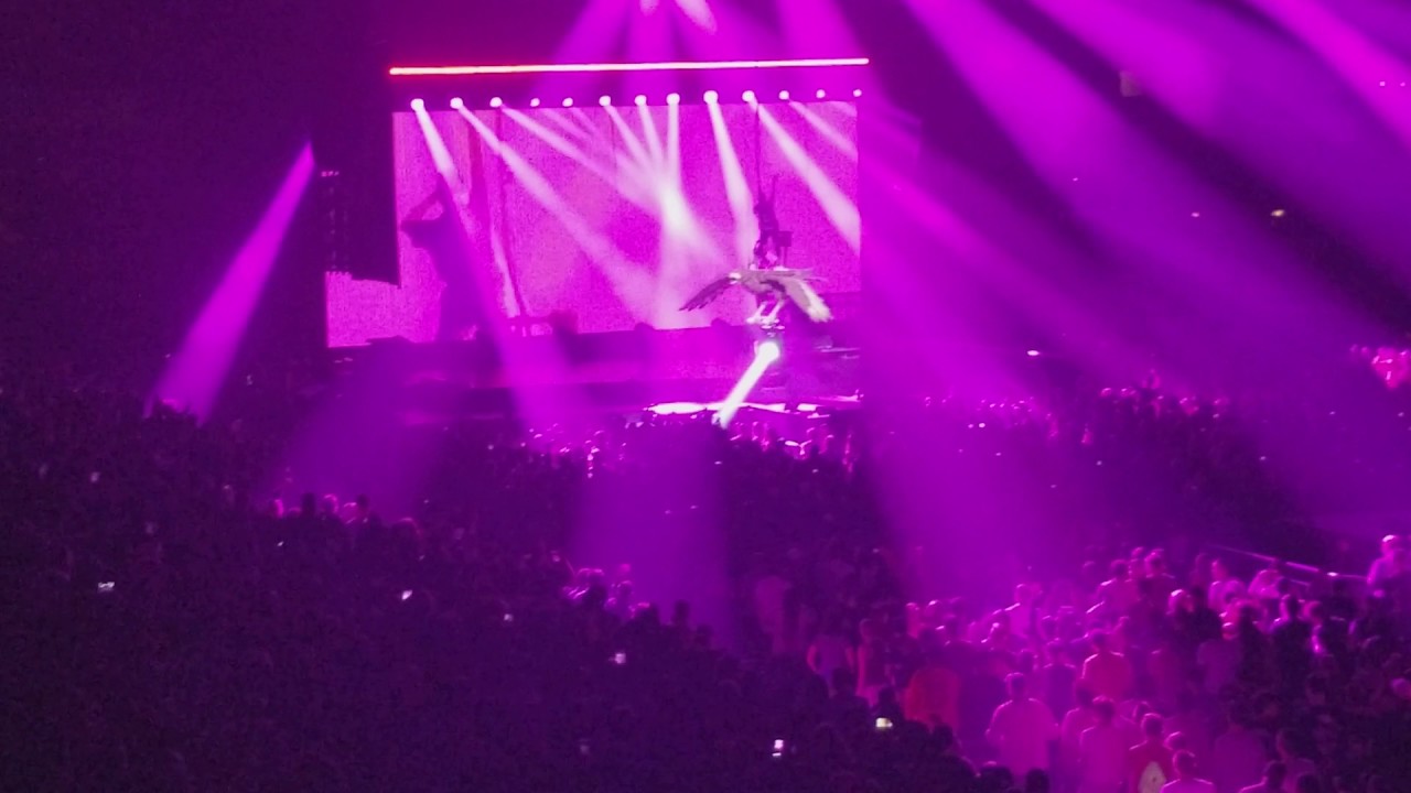 Travis Scott - Butterfly Effect live (United Center)