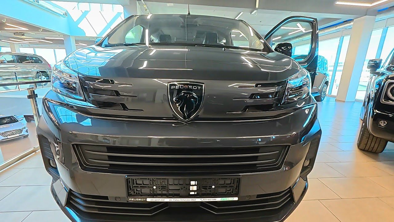 Peugeot Traveller 2025 в максималке — роскошный минивэн для семьи и бизнеса!