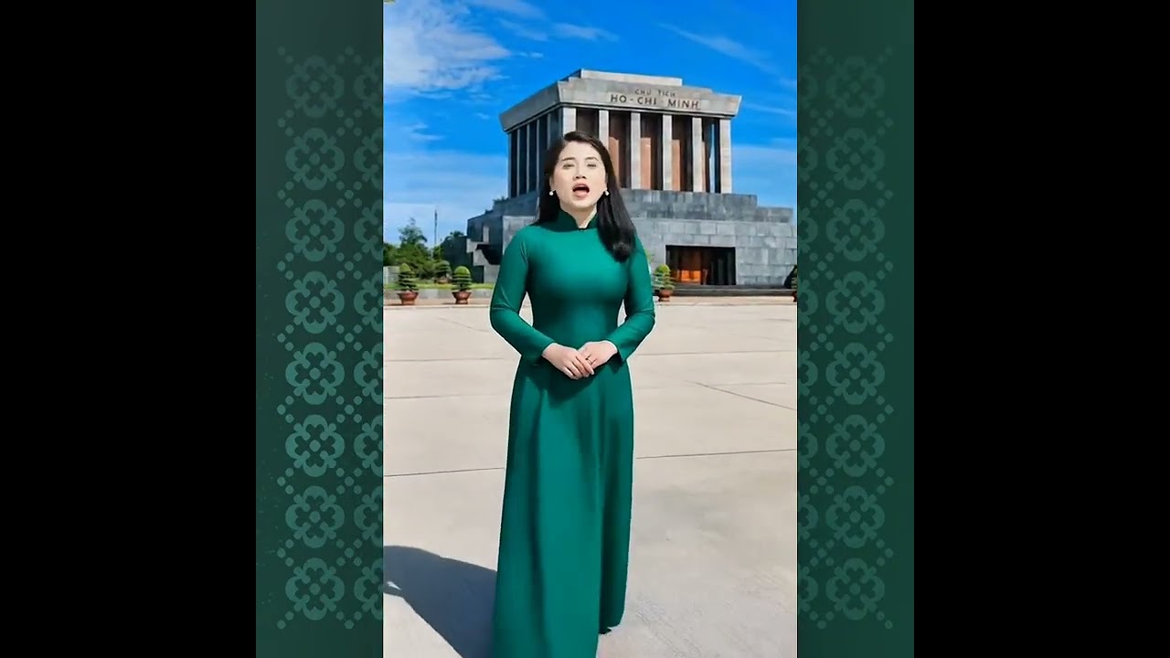BÁC HỒ MỘT TÌNH YÊU BAO LA