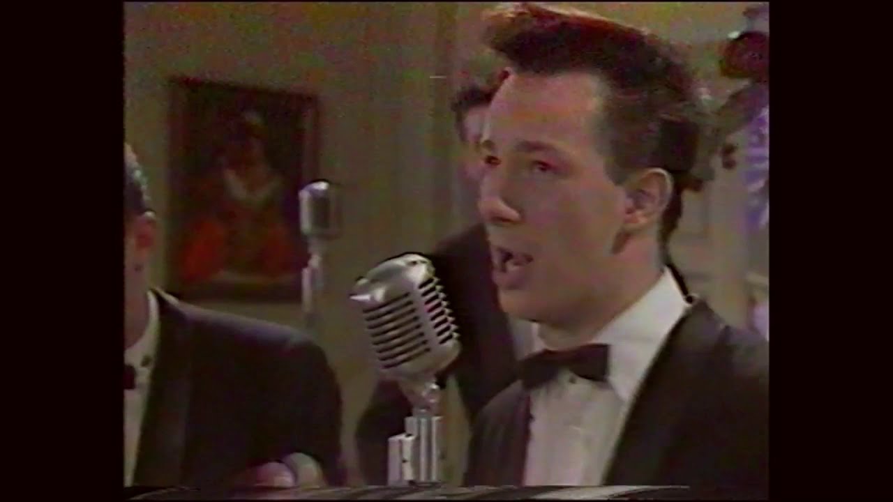 The Stargazers - Groove Baby Groove live on The No. 73 Show from 23rd January 1982