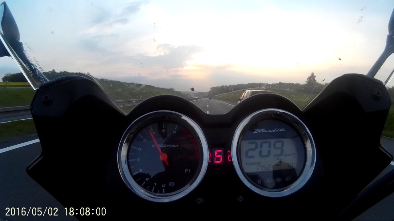 V-max High speed run autobahn highway Suzuki Bandit 1250 S Top speed