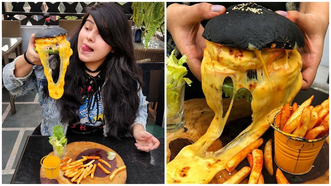 Cheesiest Burger and Pasta in Delhi | Best Cafe in Delhi University