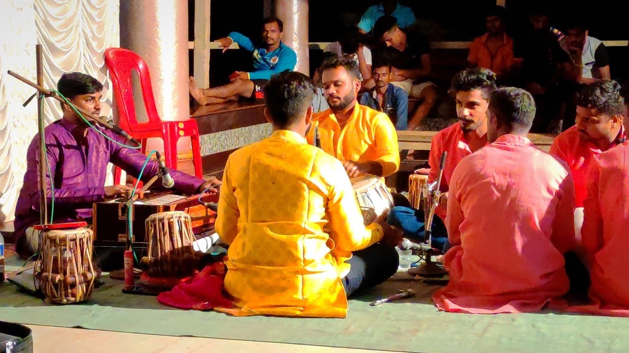 शिरोडा भजन स्पर्धा बुवा-रुपेश यमकर. श्री रवळनाथ प्रासादिक भजन मंडळ,पिंगुळी कुडाळ.