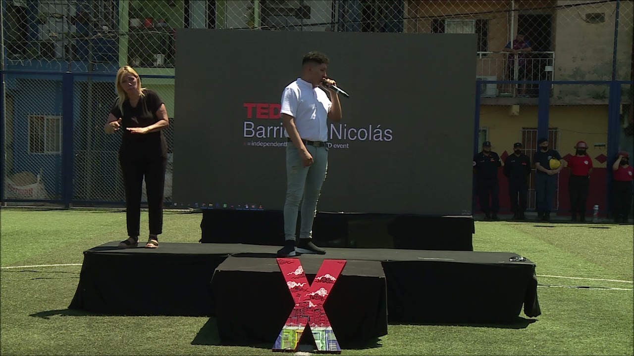 ¿Puede la gente de la villa progresar y cumplir su proyecto? | Luis Guisbert | TEDxBarrioSanNicolas