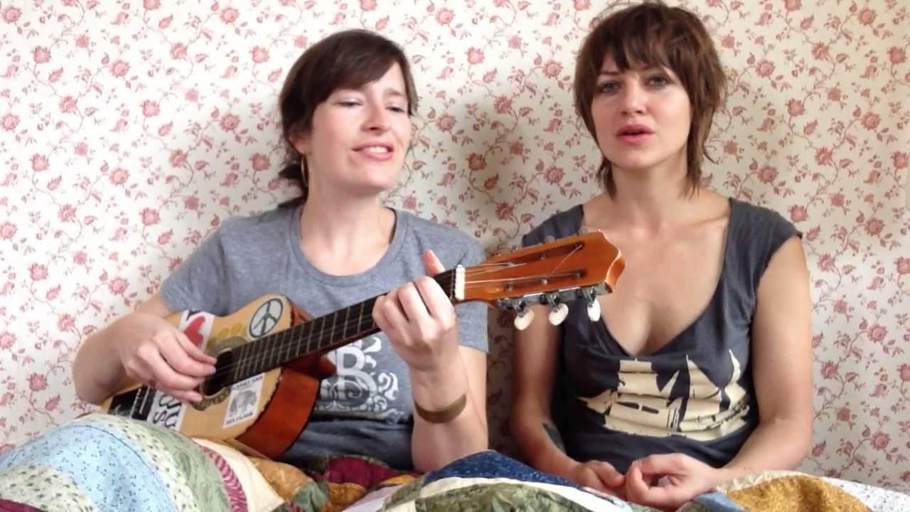 Rachel Ries & Anaïs Mitchell | Covers on the Covers | John O'Dreams