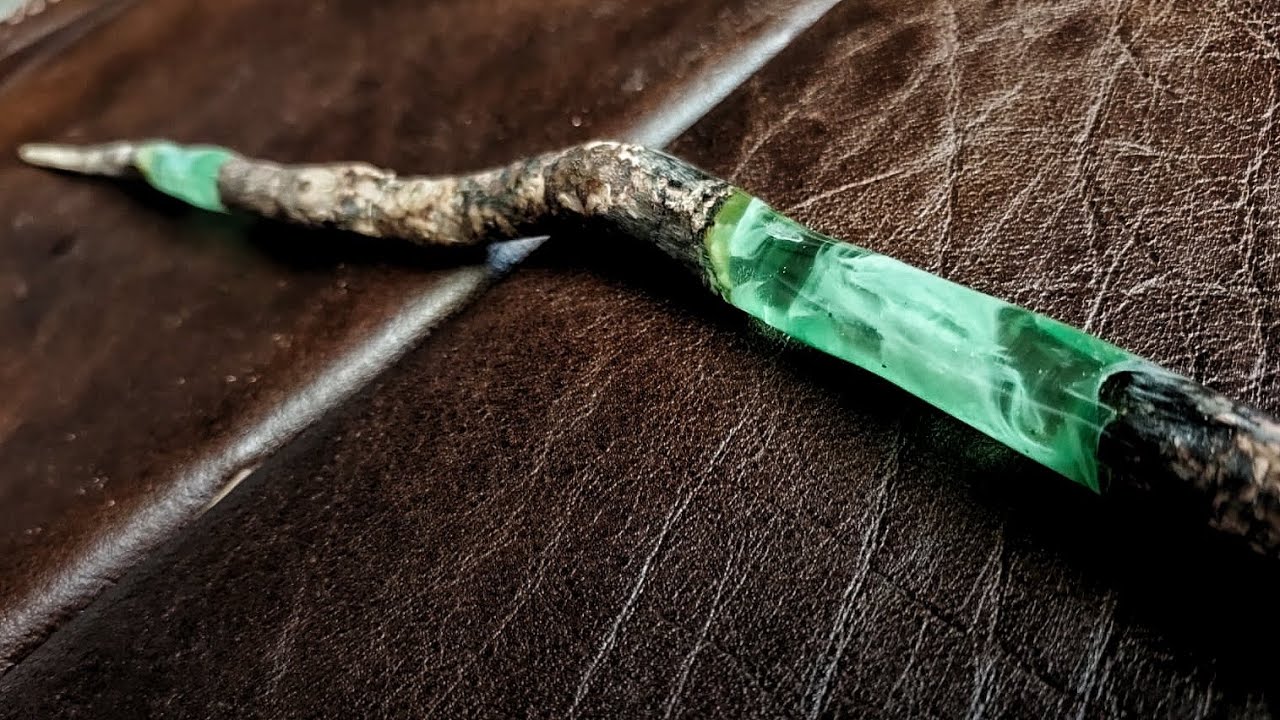 How to make a MAGIC WAND with epoxy resin. Bacchetta magica con la resina epossidica