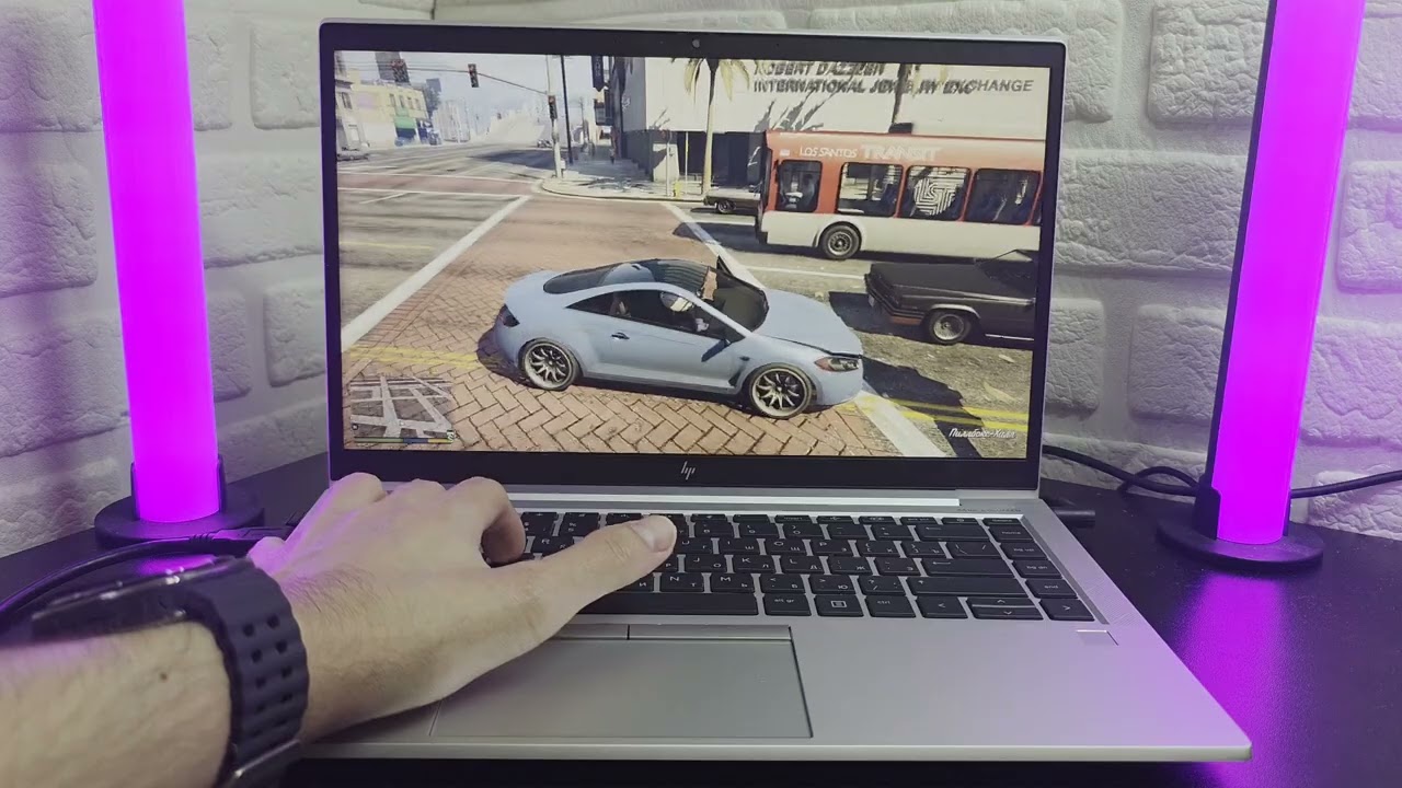 Продаю Почти Новый 2023 Мощный Игровой Ноут GTA V Ultra