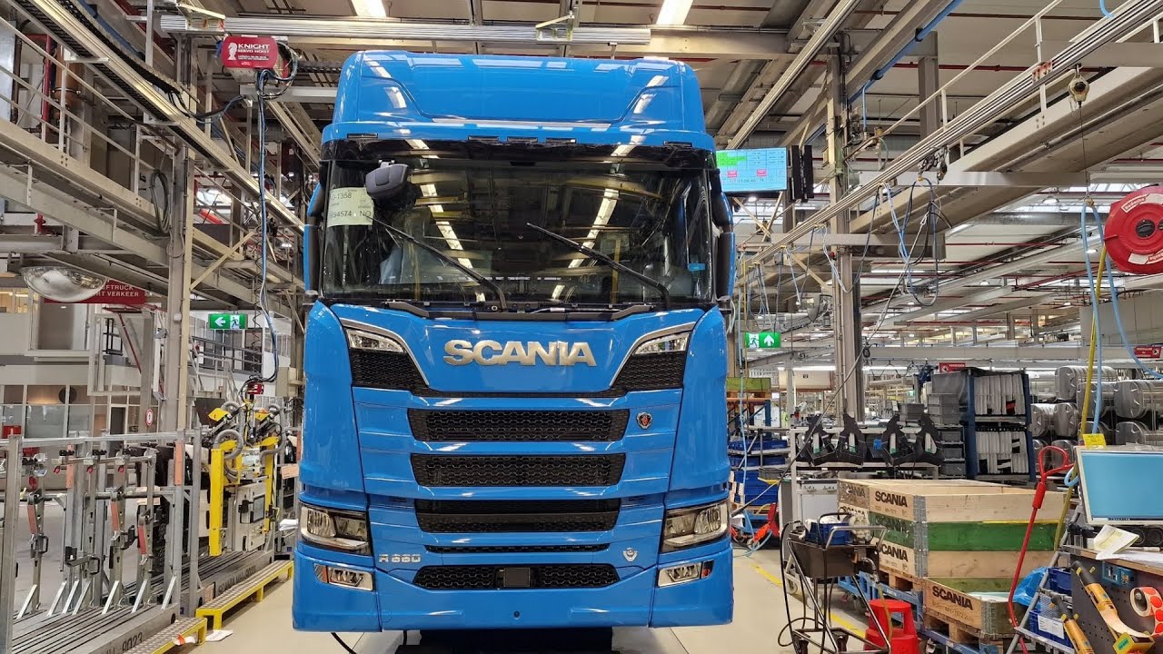 Производство Scania изнутри: производственный процесс на заводе грузовиков