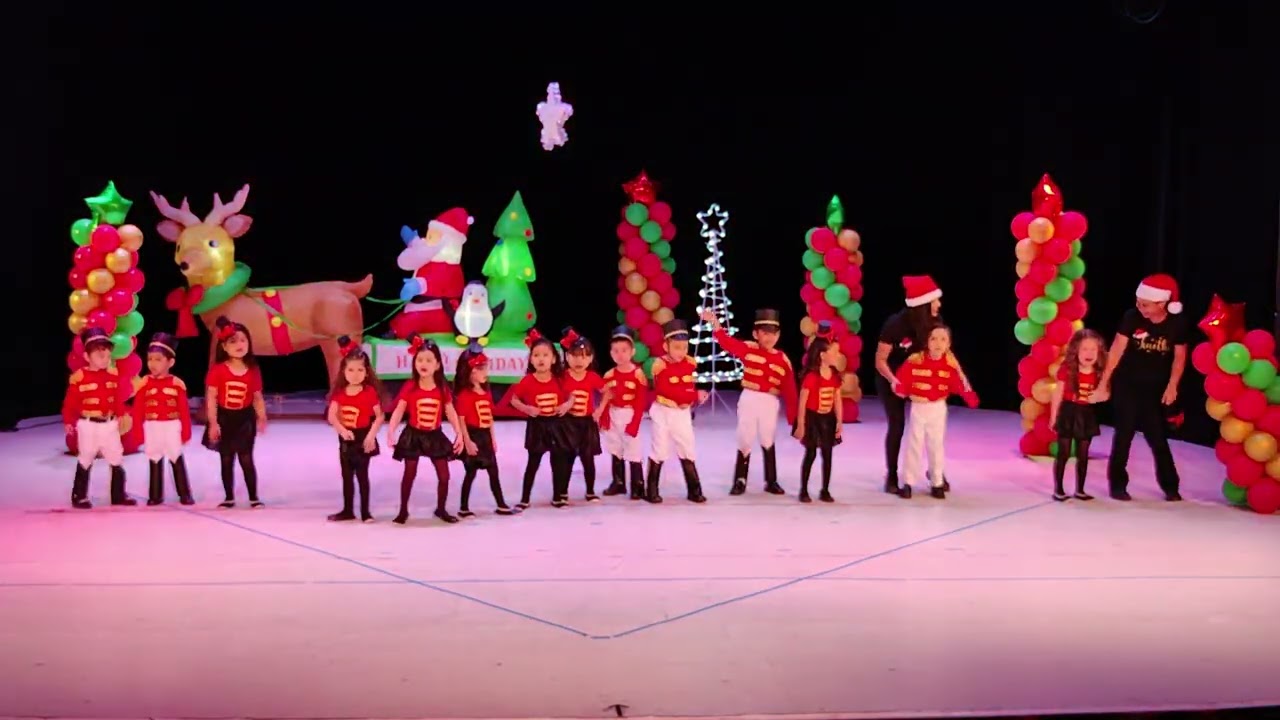 gala navideña 2023 kinder AlVi