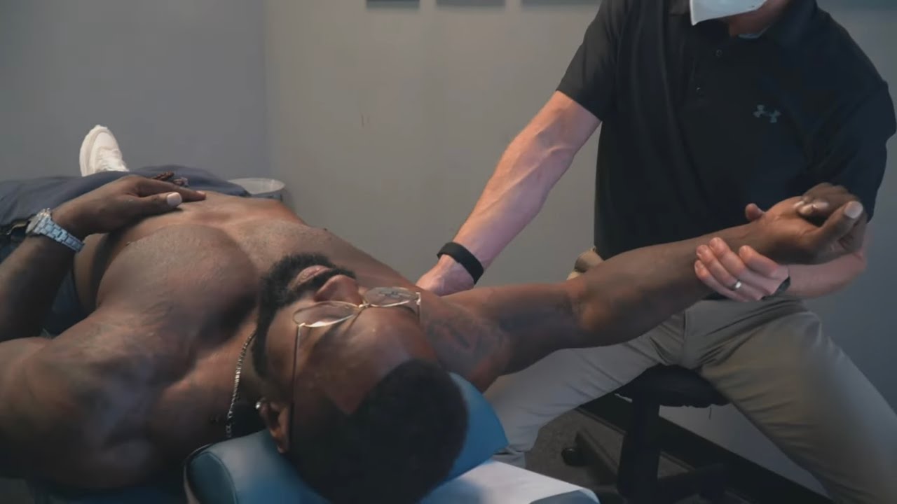 Getting My Rotator Cuff Fixed at Chiropractor | Mike Rashid