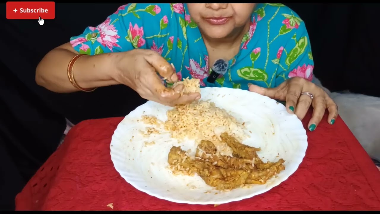 ASMR EATING spicy chicken feet curry with rice and lot's of things 🤤🧆@Foodierajashri004 