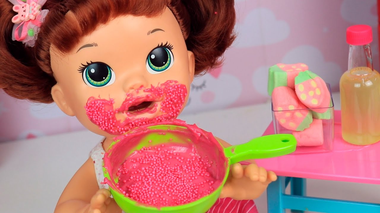 BABY ALIVE SOFIA FAZ BRIGADEIRÃO COR DE ROSA!