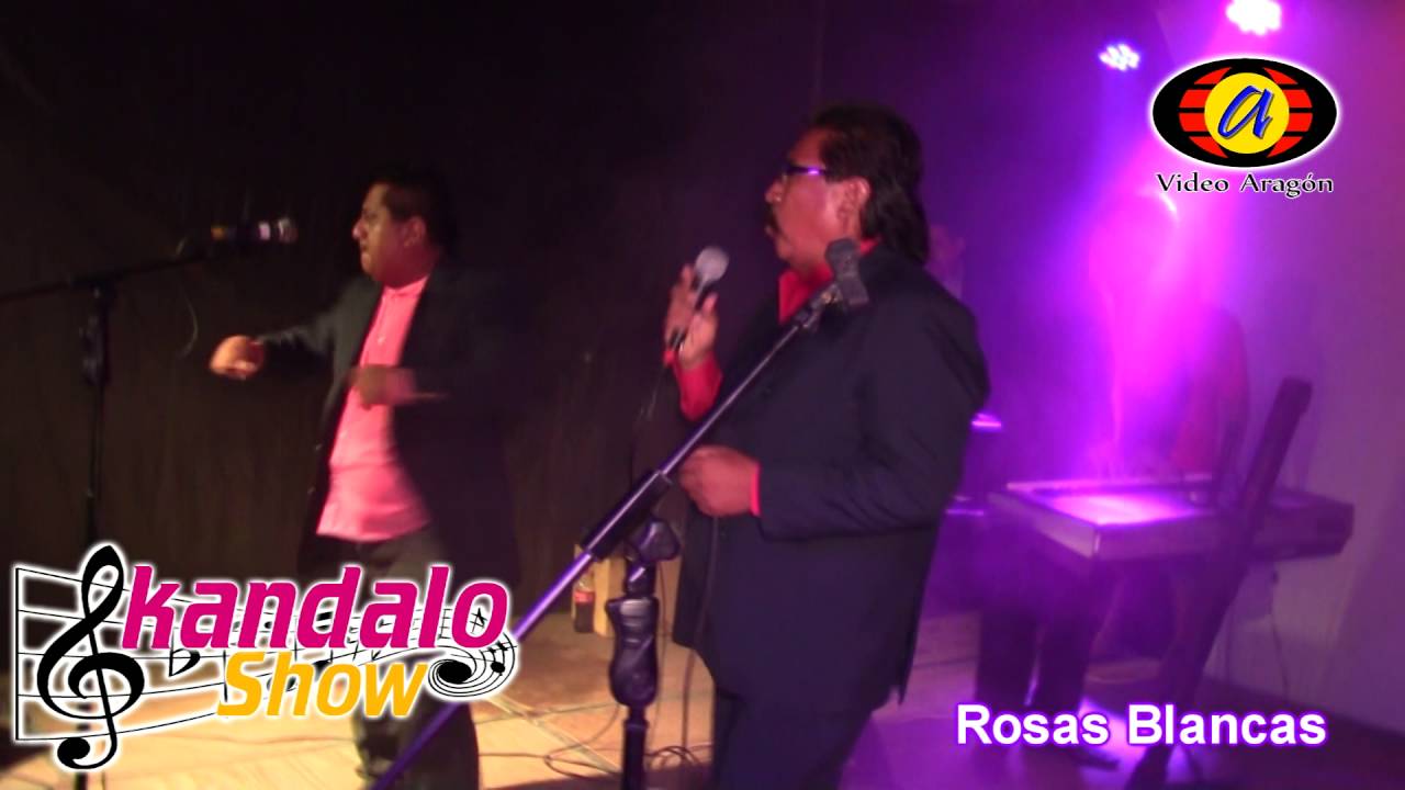 ROSAS BLANCAS SKANDALO SHOW