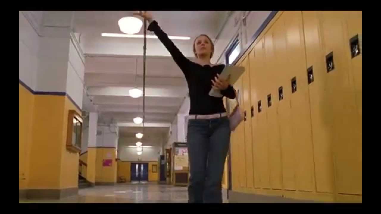 Mean Girls: Posting notes scene