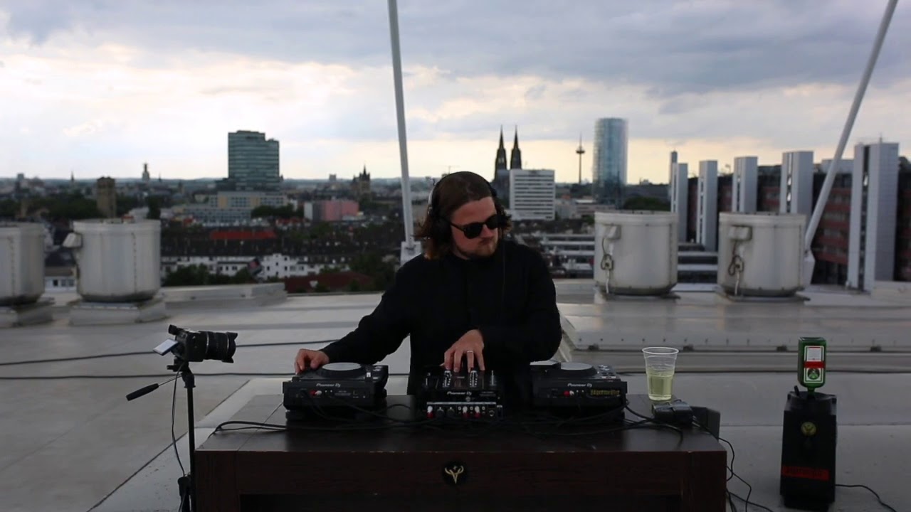 Kevin Arnold - &Uuml;ber den D&auml;chern von K&ouml;ln Live Session