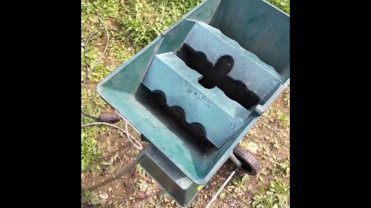 Измельчитель веток садовый NEUDORFF подрібнювач гілок шредер дробилка веткоизмельчитель