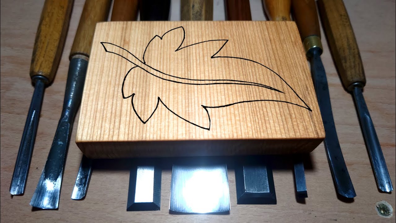 Carving a Simple Leaf in a Tricky Way - Tutorial
