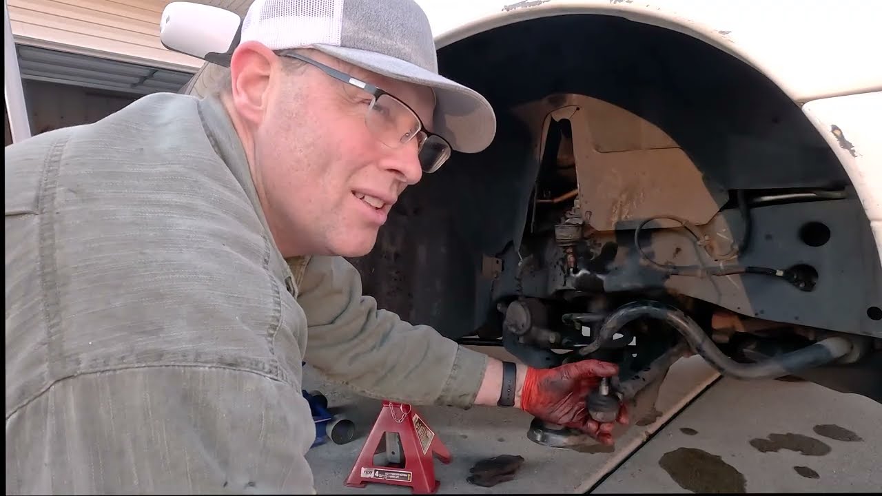 Lower Ball Joint Disaster! Removing the Steering Knuckle on My ’95 Crown Vic (Day 1)