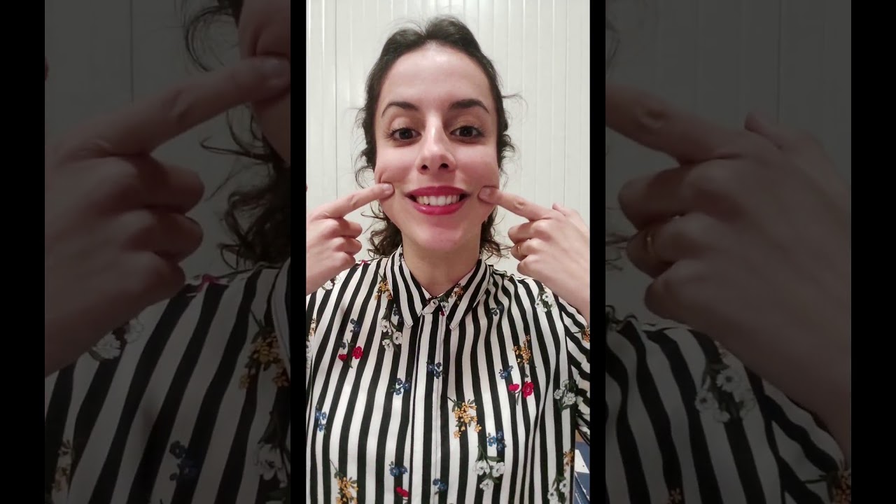 Masaje facial y ejercicios músculos orofaciales de nuestra logopeda Araceli Gozálbez