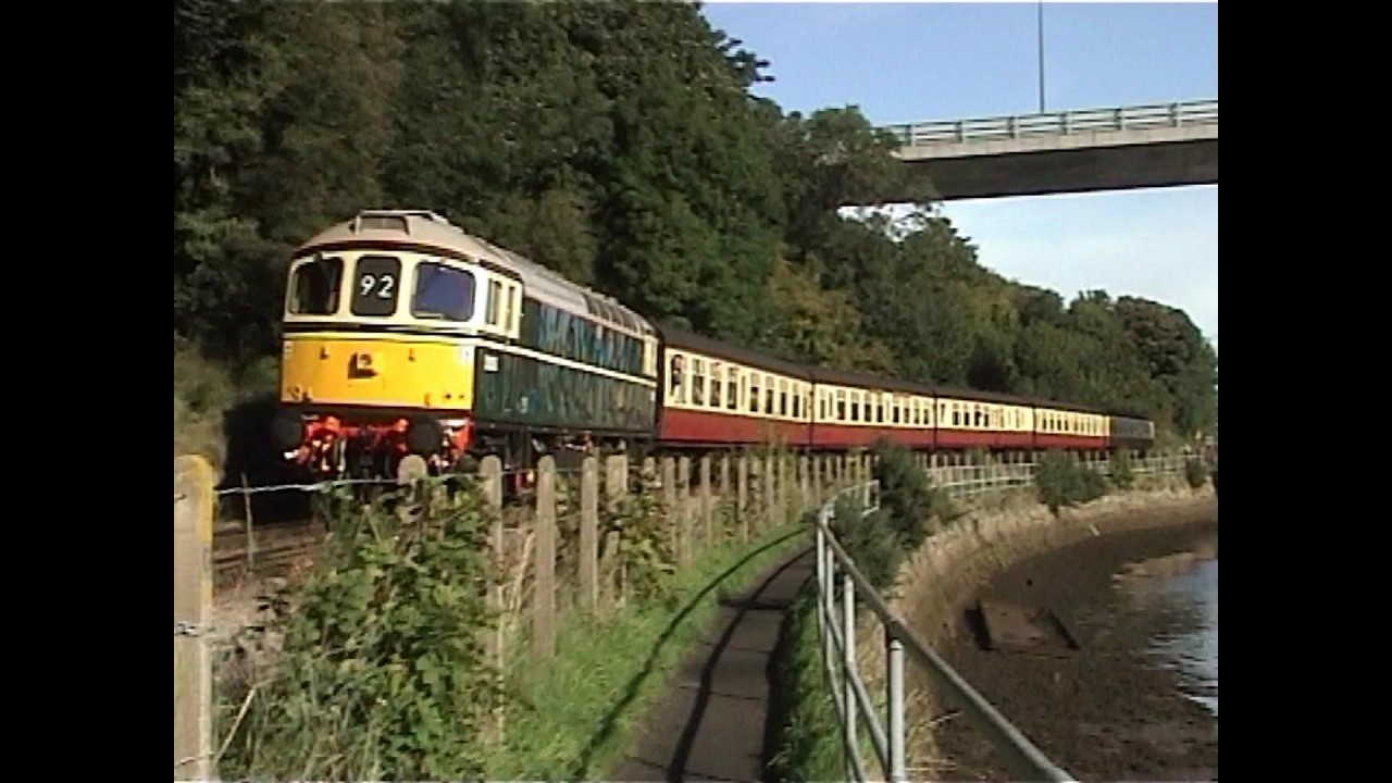 Class 20s deltic and 33s with class 73 in action at moors diesel gala event#nymr #whitby #train