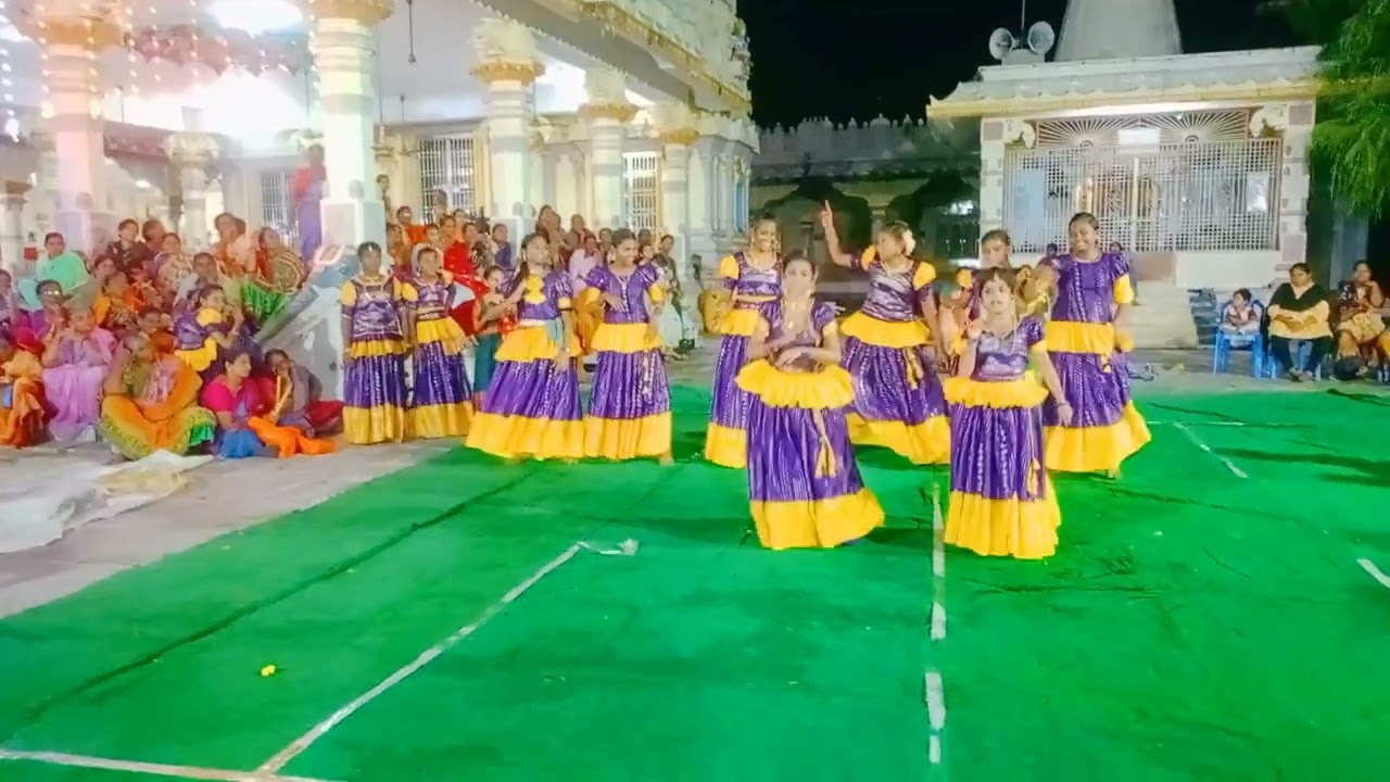 Ranu bombai ki Ranu folk song 💥 | performance by little kids # kolatam team #