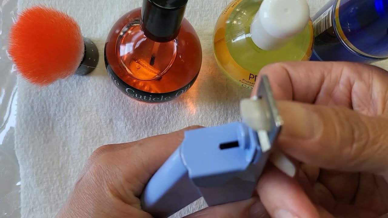 OH MY!!! Cutting my REAL NAILS - By Beauty Channel