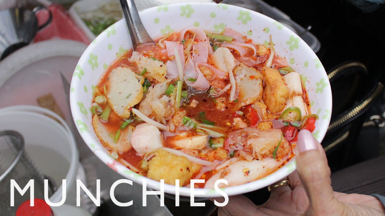 MUNCHIES Guide To Berlin: Thai Market, Kumpir and Potato Pancake