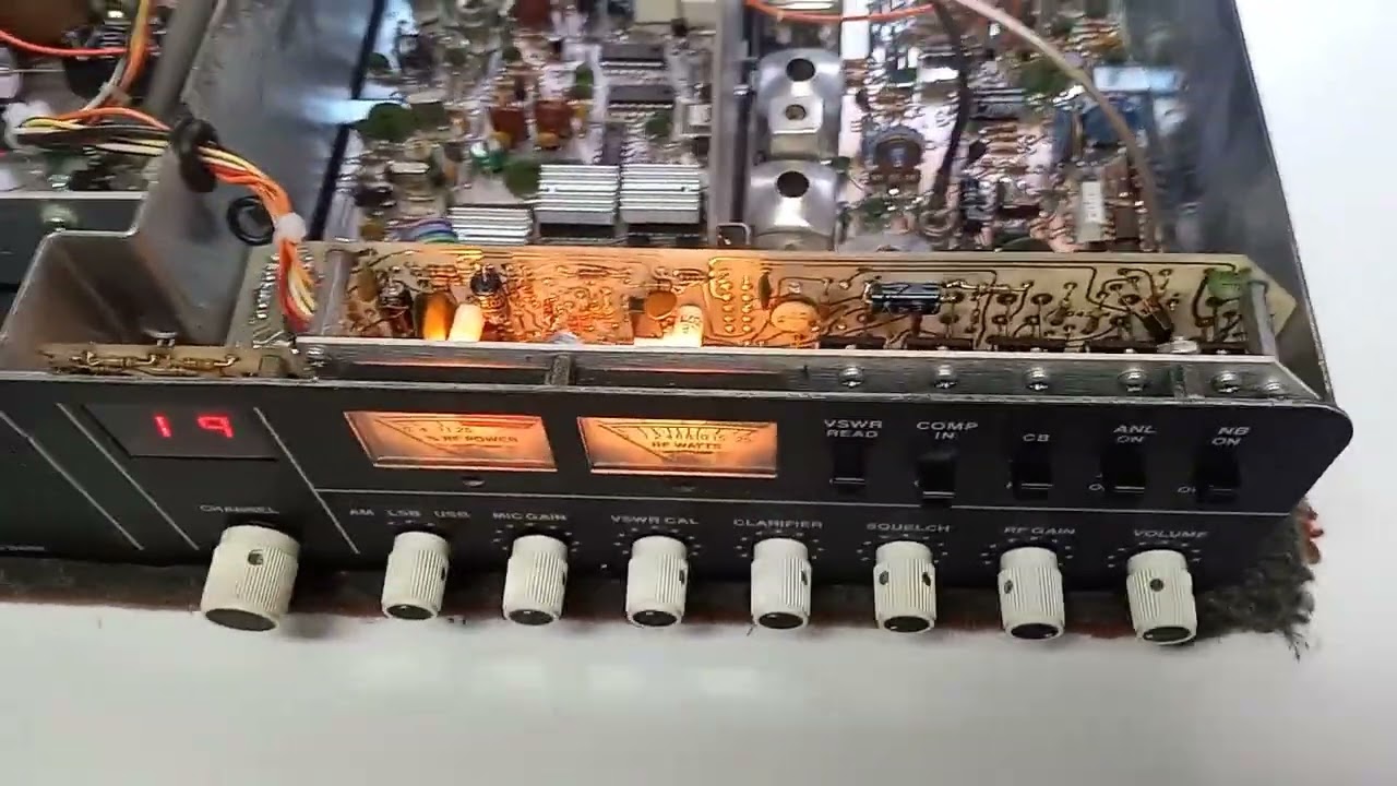 $2000 CPI CB Radio Restoration HORROR STORY 