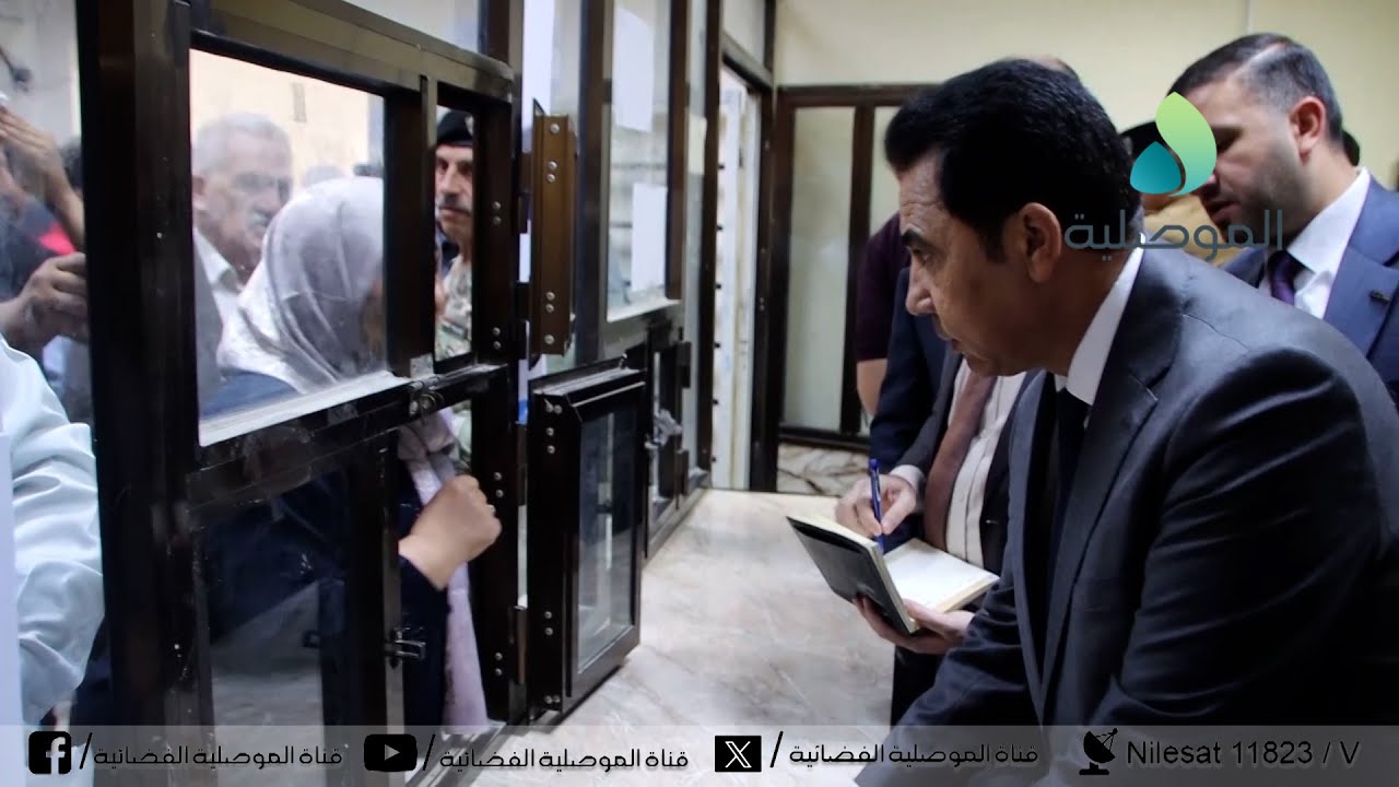محافظ نينوى يزور مديرية التسجيل العقاري الأيسر (الزهور) ويطلع على آلية العمل