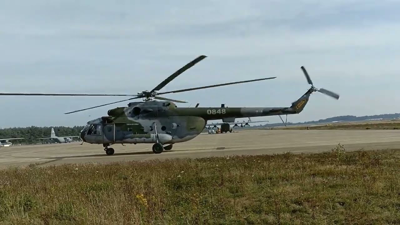Mil Mi 17 Hip Falcon Leap  Vliegbasis Eindhoven EHEH  13-09-2022