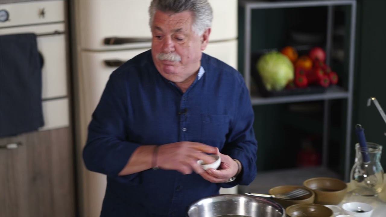 Σούπα αρακά με μυρώνια, καυκαλήθρες και γαρίδες (Επ. 30) | Με το μάτι γαρίδα