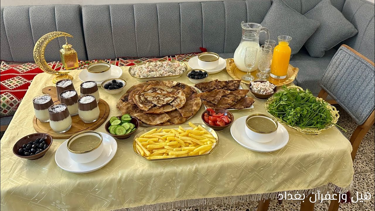 فطور ١٩ رمضان 🌙 عرايس لحم رهيبة مع طريقة الاستواء المضبوطة وحلا الباونتي😋 وشوربة الماش #اكسبلور #طبخ