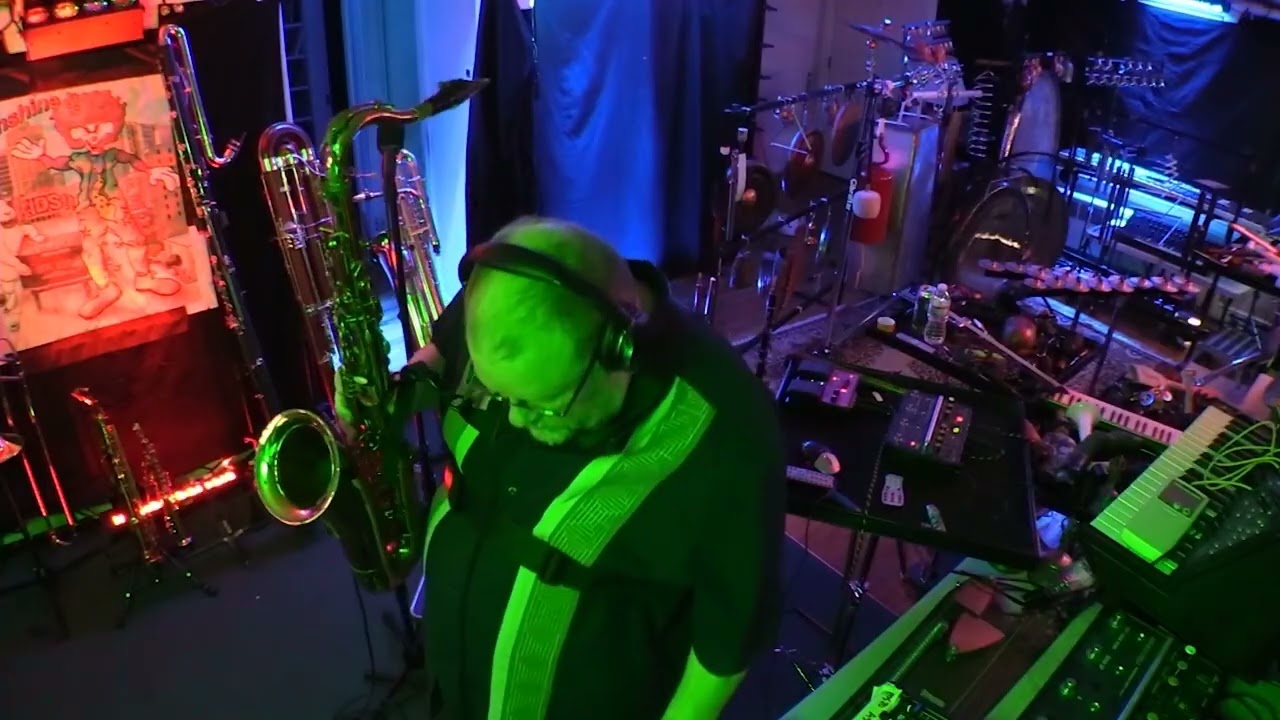 PEK Solo - Precedents - Precedents Shorty 07