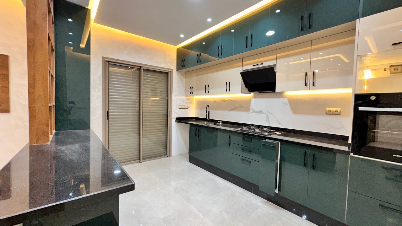 شقة وحدة بكل طابق 100 متر بلكراج بإقامة فيها غير ثلاث شقق تشطيب على حقو وطريقو وثمن على قد جيب