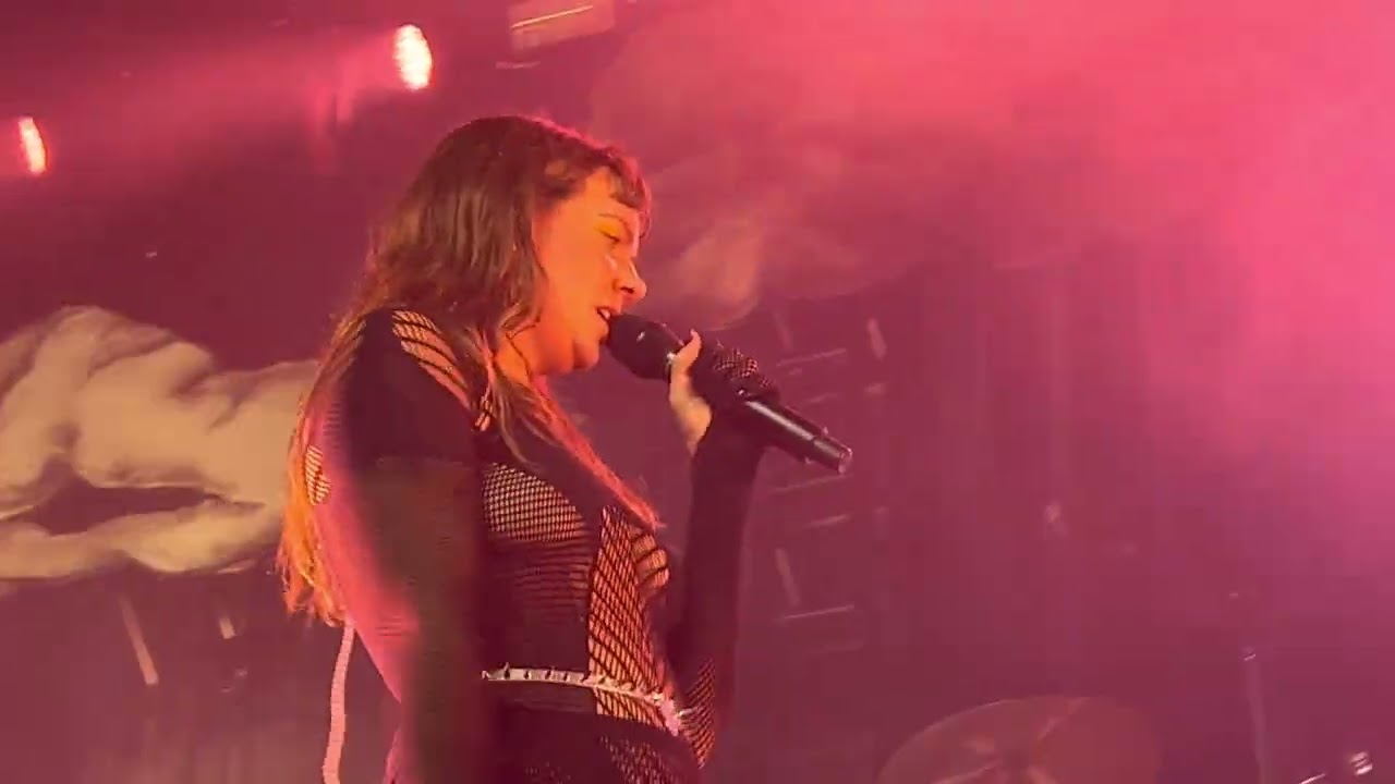 Tove Lo - Borderline (Live Toronto 2023)
