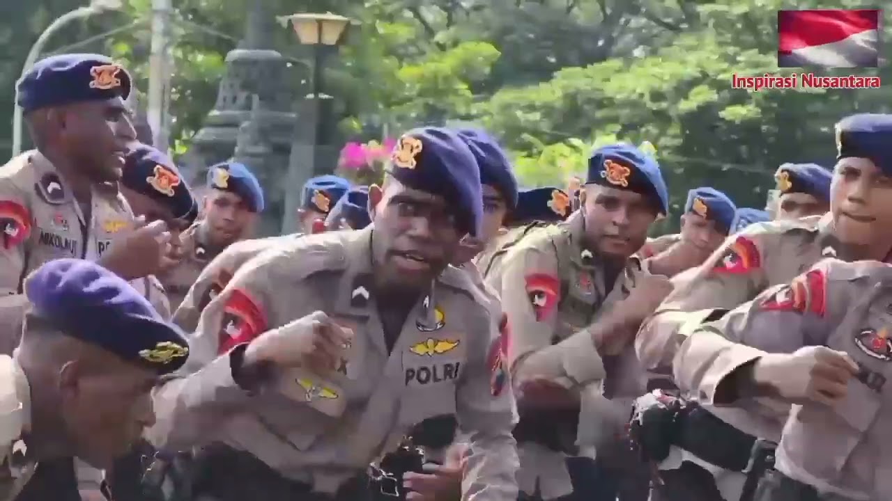 Yel Yel Bintara Remaja Papua 52 di Lakatpuan Penguatan Karakter Bhayangkara Indonesia