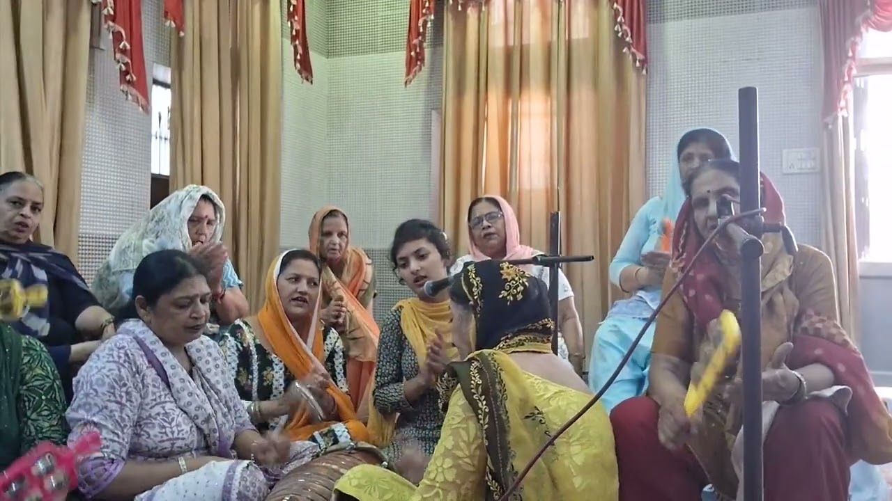     🙏🙏🙏🙏🙏💃 माता रानी को भोग लगाते समय बोला गया भजन 🙏🙏🙏🙏🙏