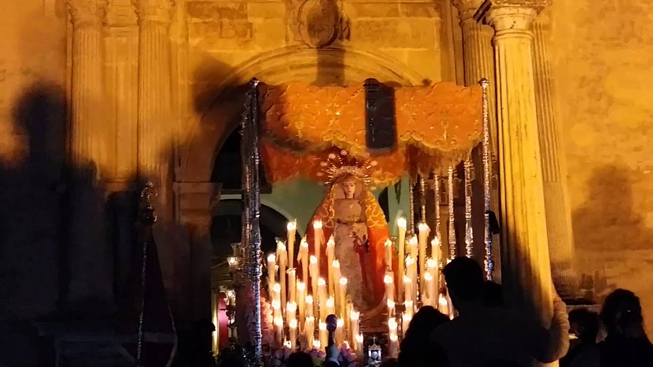 Encierro de la virgen de los dolores granada 2014