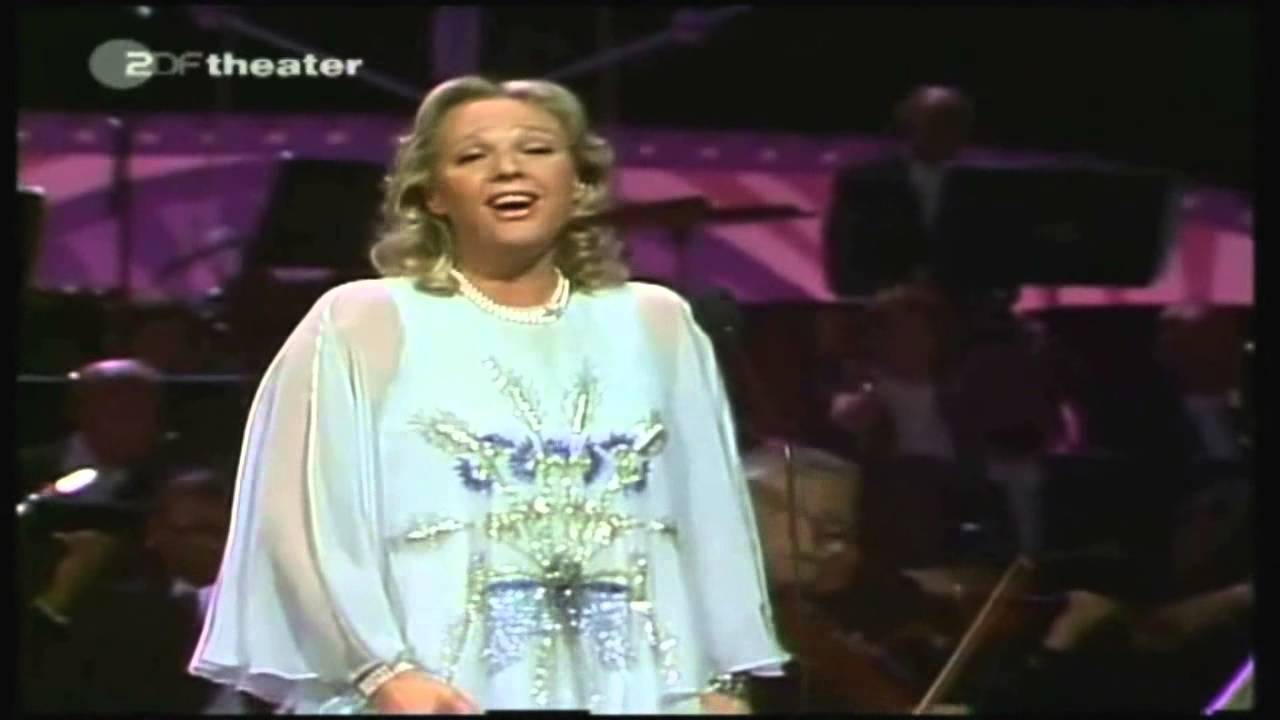 Lucia Popp: Norina's Cavatina (w.transl)