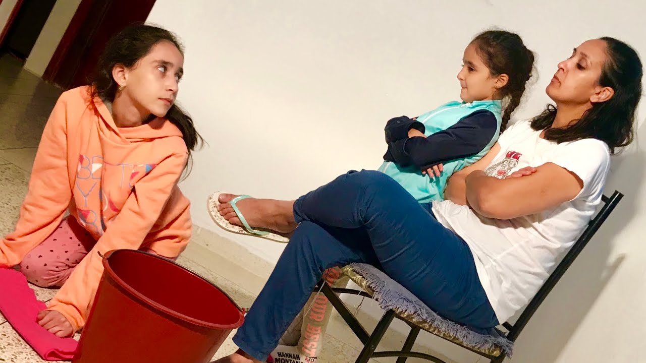 أصبحت خادمة ...والسبب (النهاية مؤثرة )