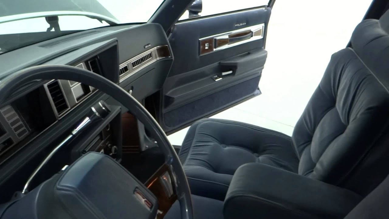 #609-CHI 1983 Oldsmobile Cutlass Supreme Brougham