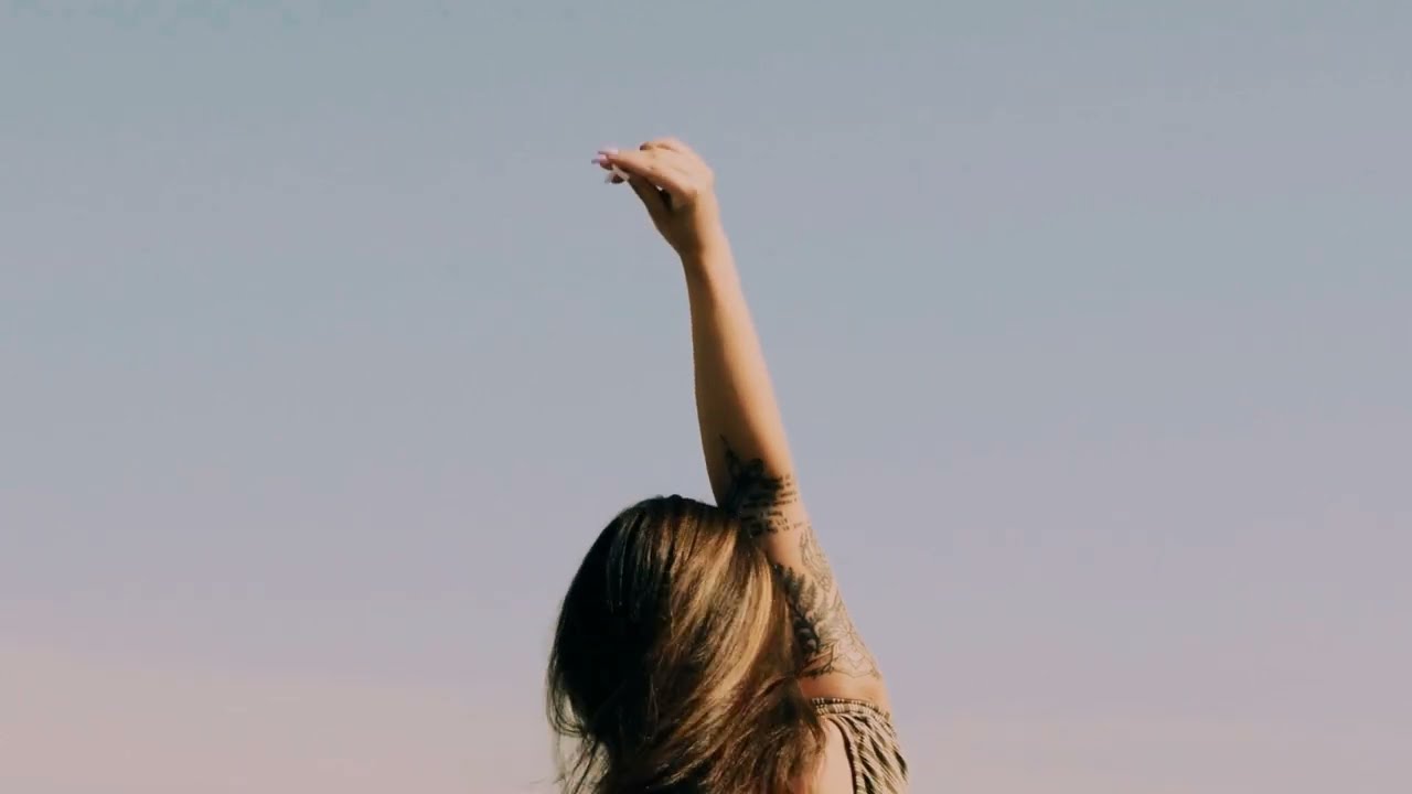 ONA - Svuda