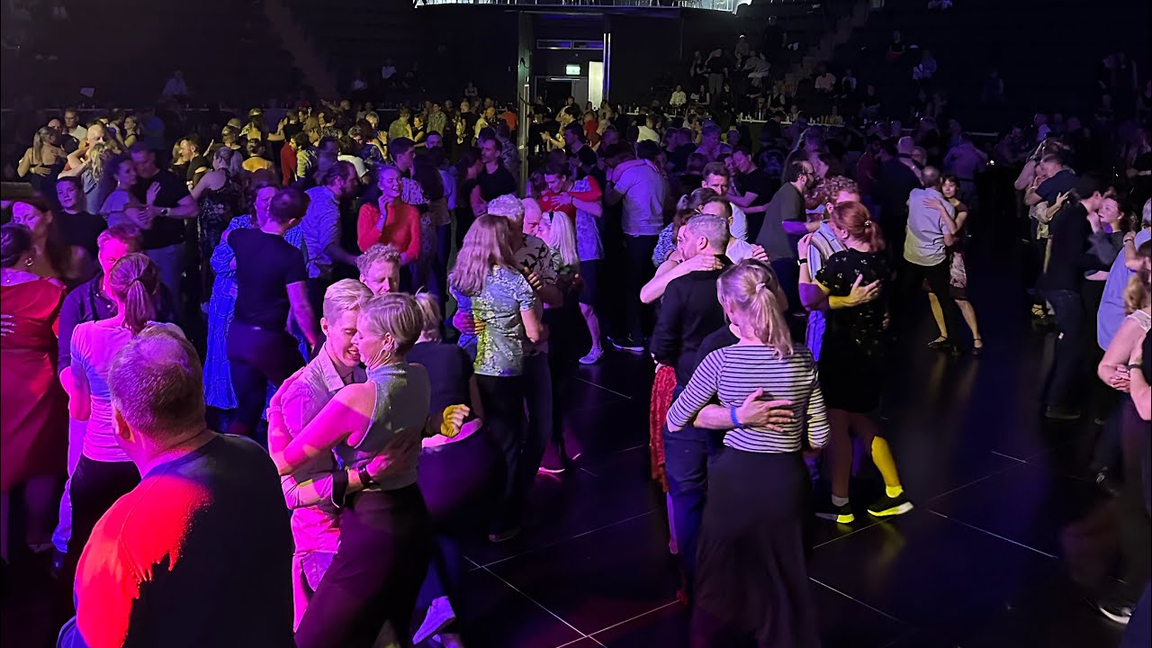 Excess turnédagbok- Tofta, Gävle och Sägnernas Hus
