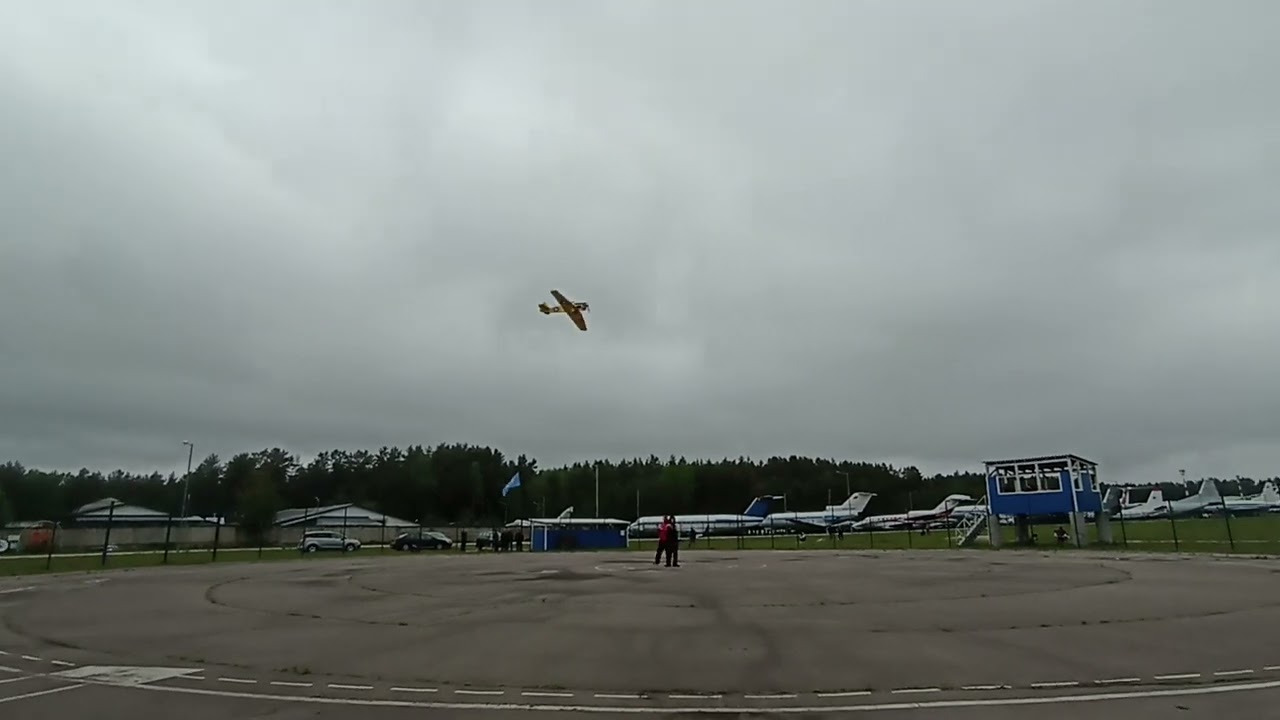 Микродвигатель Полет 5.6 на полукопии north american t-6 texan.